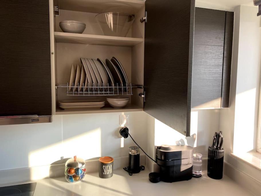 Spacious And Sunkissed 3Br & 2 Bathrooms Apartment Atenas Exterior foto